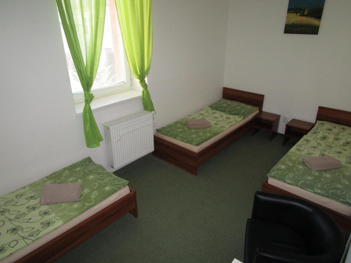 Bed and Breakfast Salur Nové Zámky Exterior foto